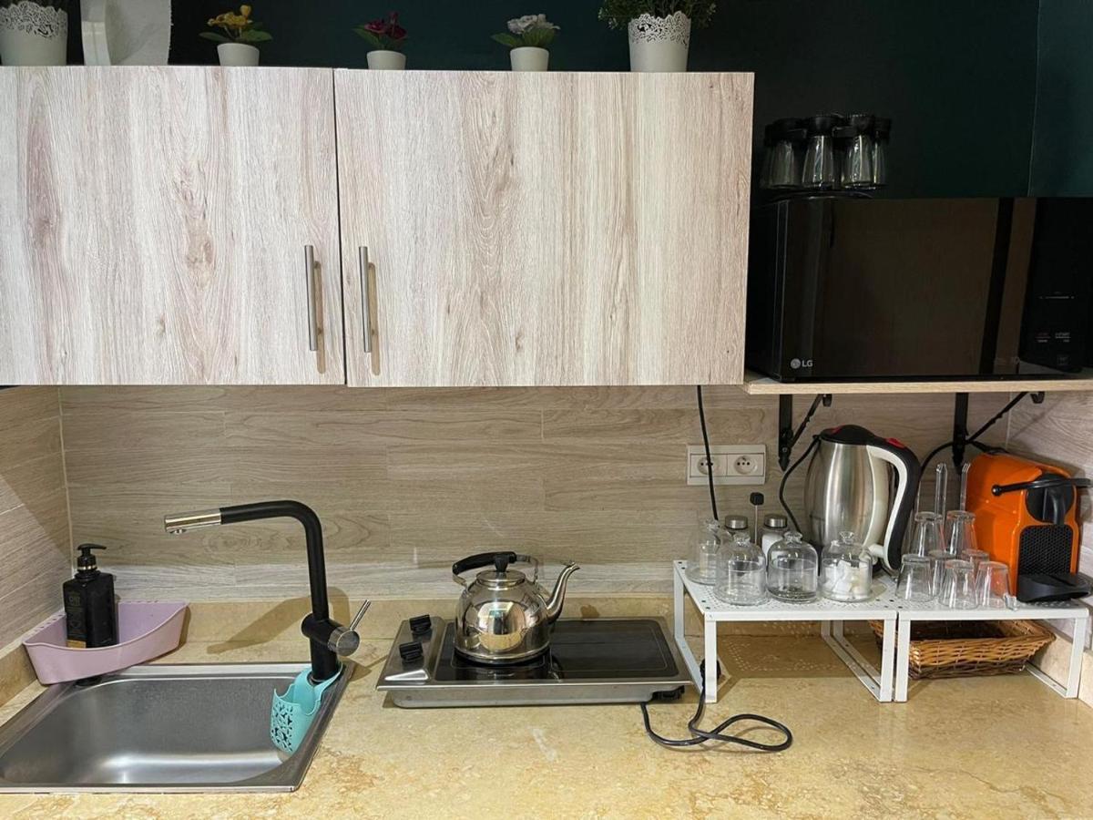 Studio De Luxe 乌季达 外观 照片